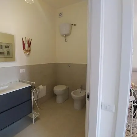 Guest house San Lucifero & Relax - Iun 1871 Cagliari