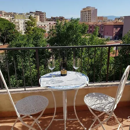 Guest house San Lucifero & Relax - Iun 1871 Cagliari